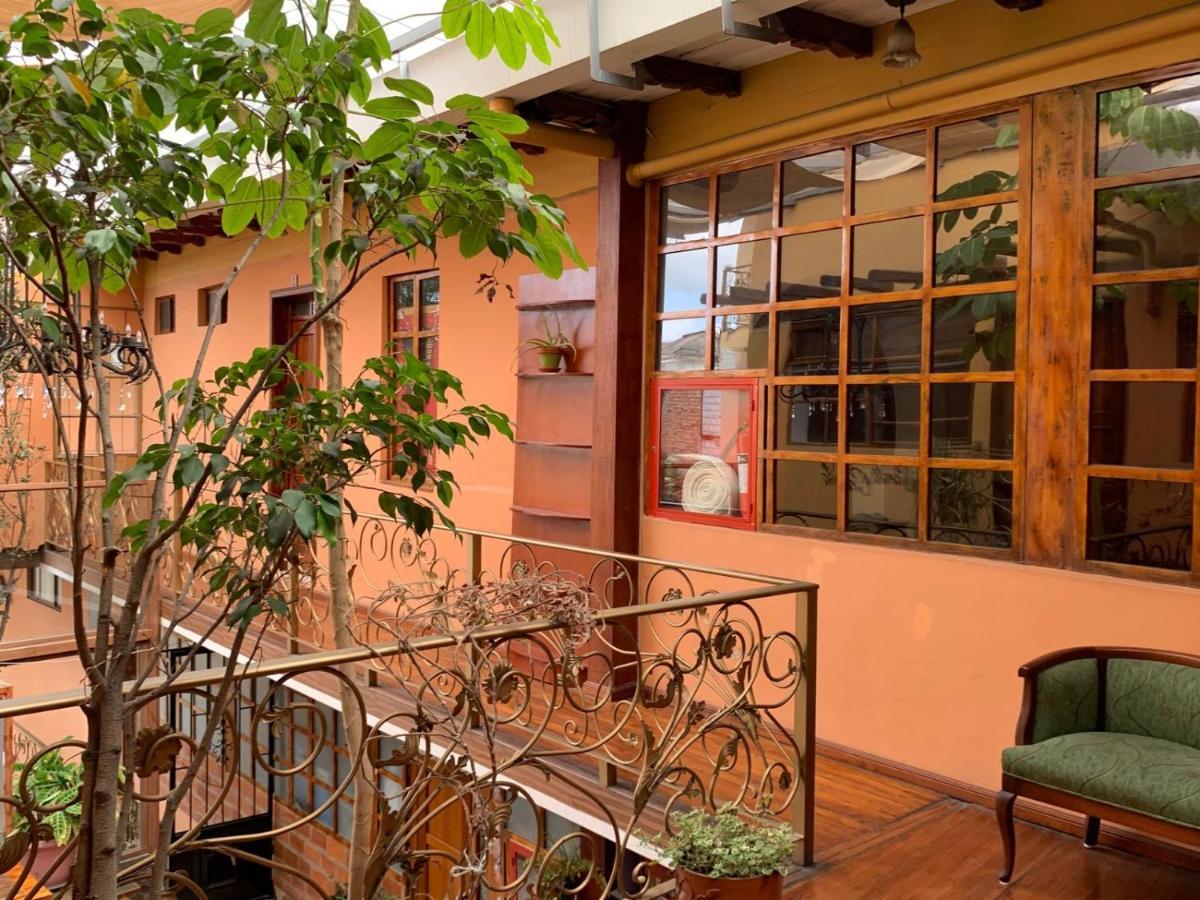 Hostel Santa Canela Cuenca Exterior foto